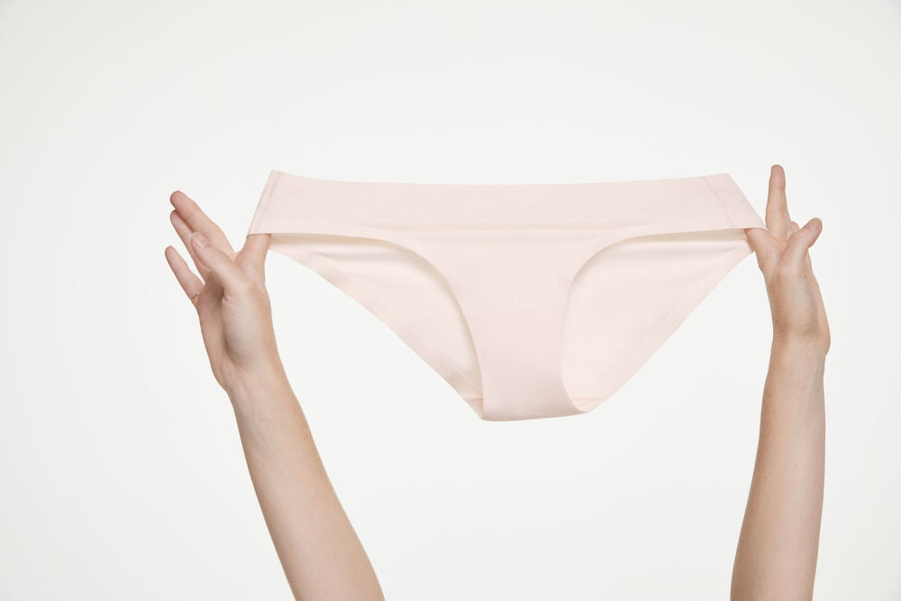 Why I Wear Certain Panties with Leggings, Panty Lines, Seamless Thongs