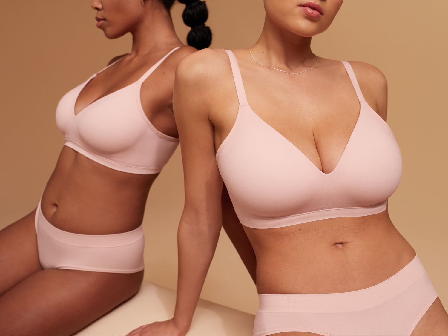 Comfort Life Wide Straps Wireless Bras for Women Thin Soft
