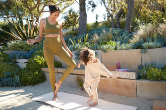 Seamless Yoga Top Set Active Seamless Sports Bra For Women, Ideal
