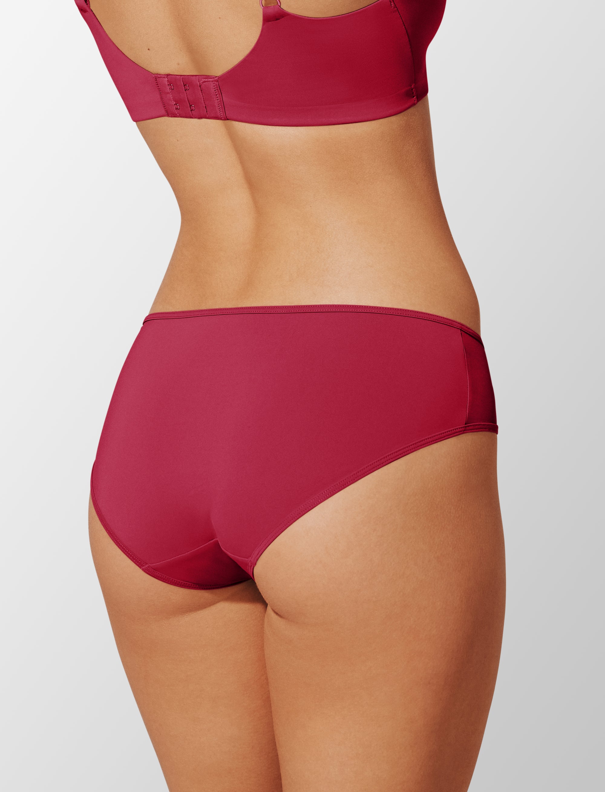 24/7® Classic Hipster