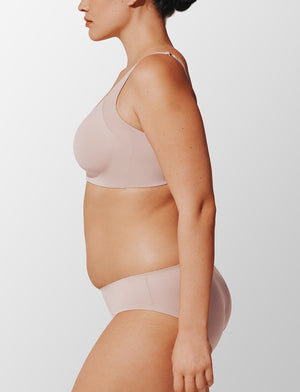 ComfortStretch Smoothing Wireless Bra