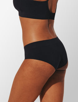 Seamless Cloud Cotton Hipster - Black - Nylon/spandex - ThirdLove,modelAAA