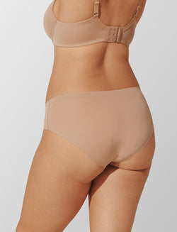 Thermoregulating TempSync™ Hipster - Taupe - 83% 37.5® nylon/12% spandex/5% nylon - ThirdLove,modelH