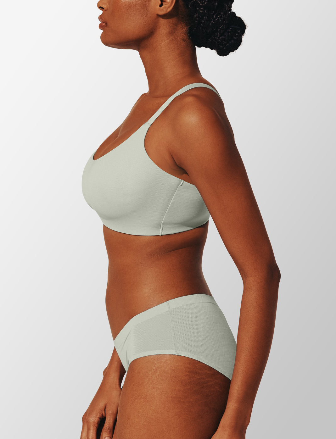 Thermoregulating TempSync™ Wireless Bra, Air - Thirdlove - 83% 37.5® nylon/12% spandex/5% nylon,modelAAA