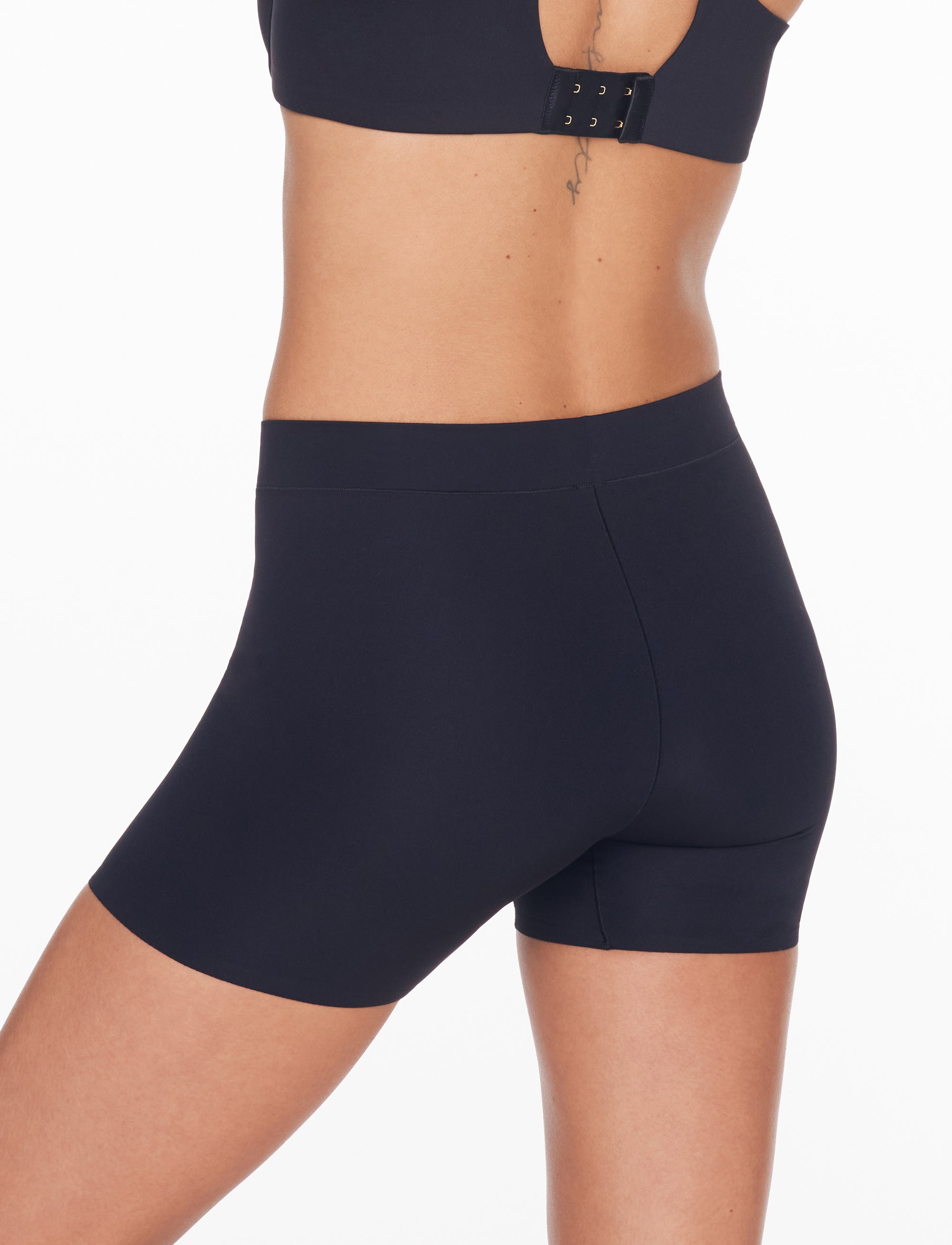 ComfortStretch Smoothing Anti-Chafe Shorts
