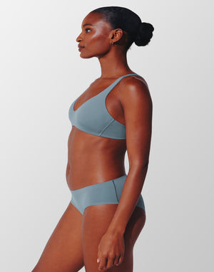 Thermoregulating TempSync™ Wireless Plunge Bra