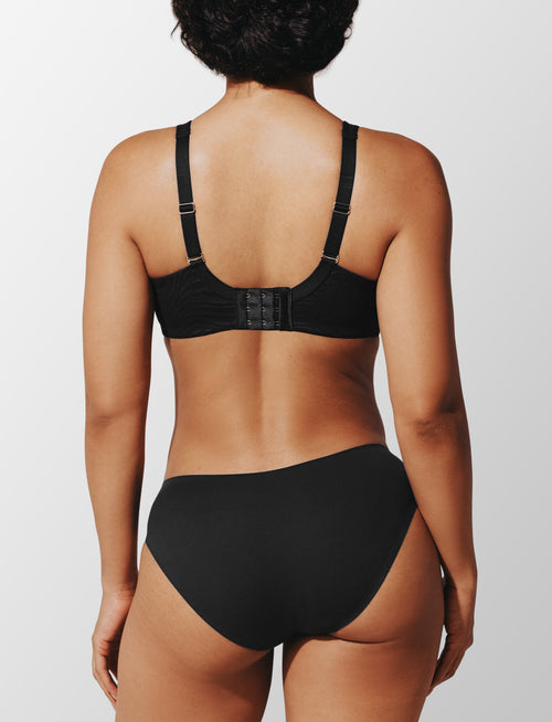 24/7® Classic Unlined Lace Minimizer