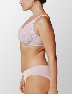 24/7® Classic Unlined Lace Minimizer